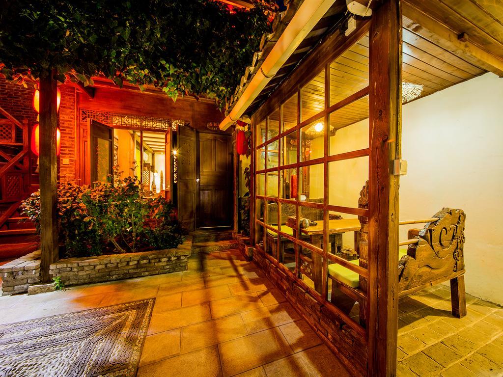 ליג'יאנג Old Tree Boutique Guesthouse מראה חיצוני תמונה