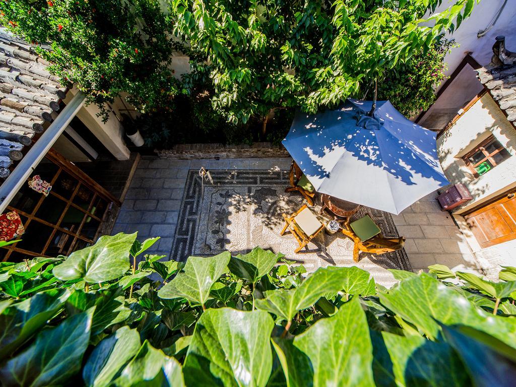 ליג'יאנג Old Tree Boutique Guesthouse מראה חיצוני תמונה