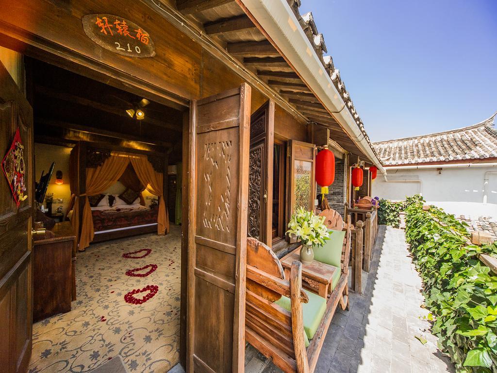 ליג'יאנג Old Tree Boutique Guesthouse מראה חיצוני תמונה