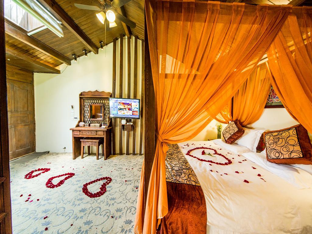 ליג'יאנג Old Tree Boutique Guesthouse מראה חיצוני תמונה